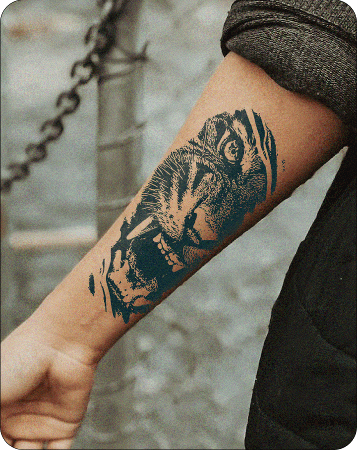 Tiger tattoos on hand